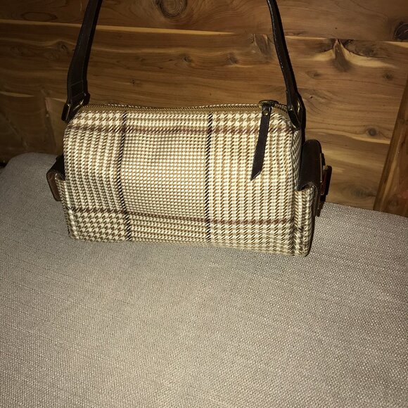 Lauren Ralph Lauren Houndstooth Barrel Bag - Picture 2 of 16
